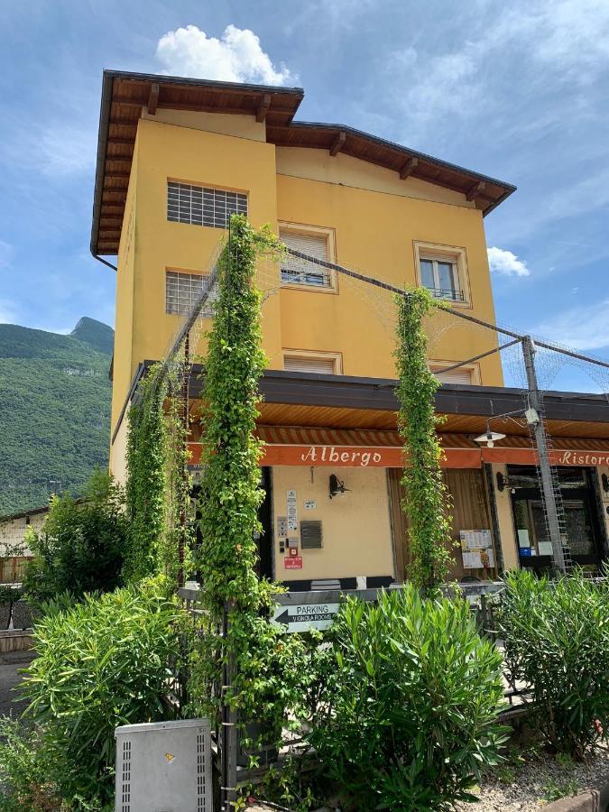 Affittacamere Vignola Avio Exterior foto